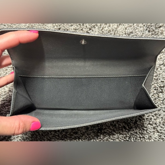 Chanel vintage black Caviar leather large flap wallet with insert/chain - Picture 8 of 17